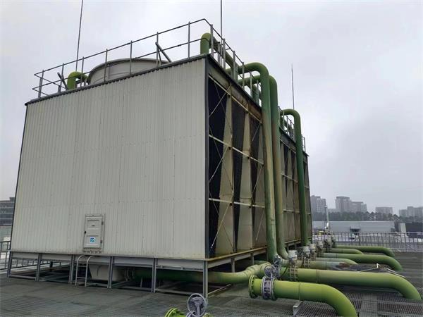 冷卻塔浮球材質、作用及應用解析